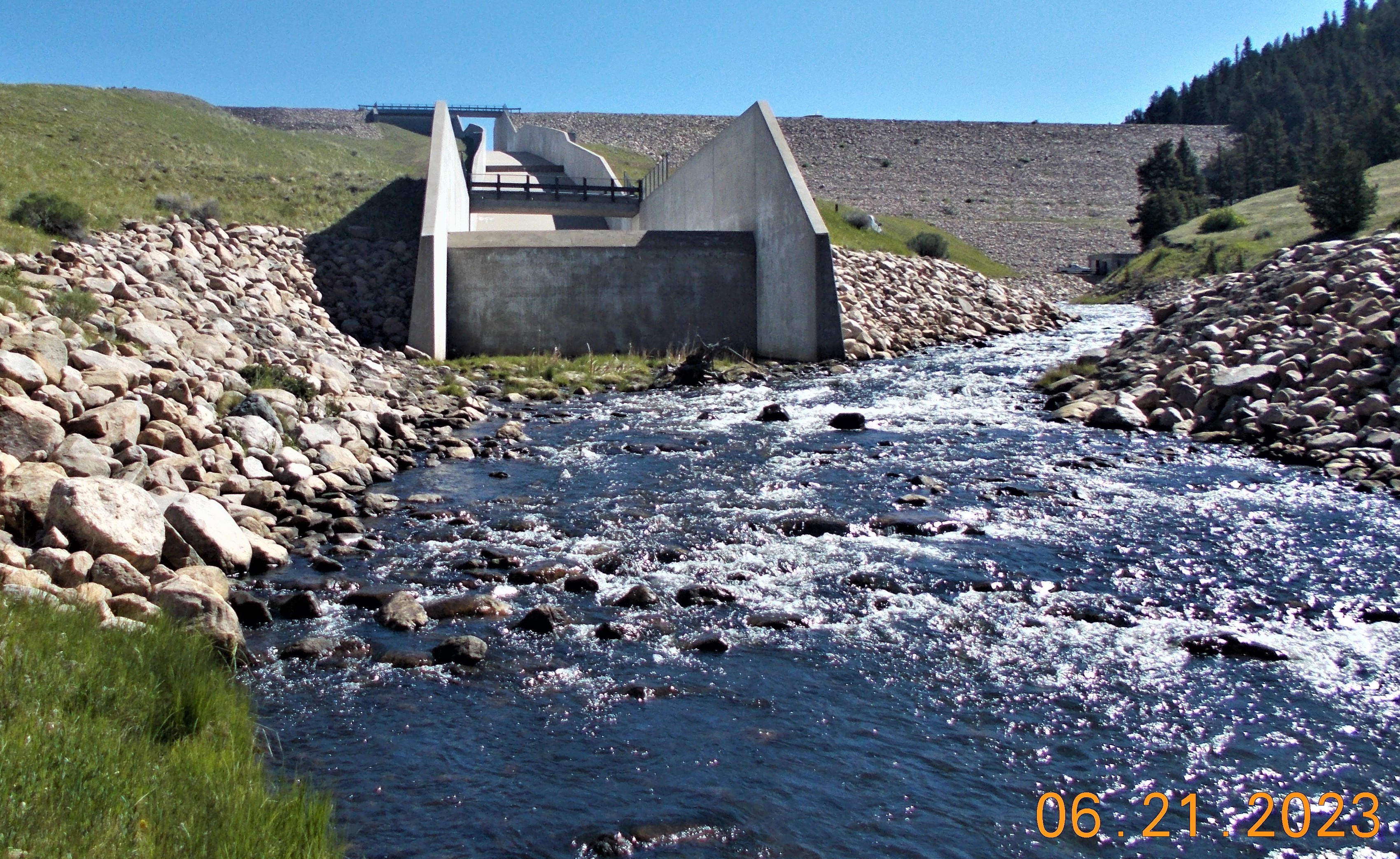 Costilla Dam